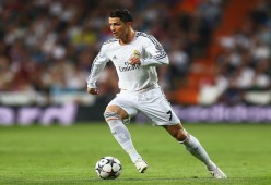 FIFA世界杯官网-莎拉波娃跨界利物浦引规则争议，三连败成焦点
